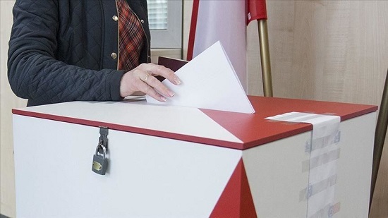 رأی‌گیری انتخاباتی با پُست در لهستان رد شد