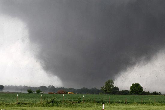 گزارش تصویری: آمریکا درگیر گردباد ویرانگر