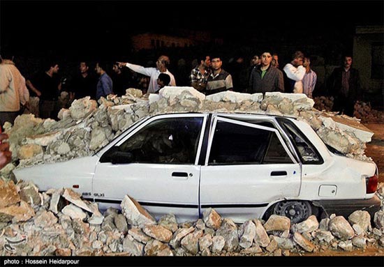 عکس: بوشهر گورستان خودروها شد