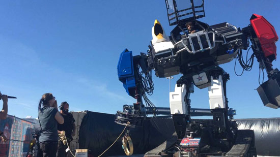 ربات جنگجو MegaBots Mark III معرفی شد: قدرت تخریب غول آهنی را در ویدیو ببینید