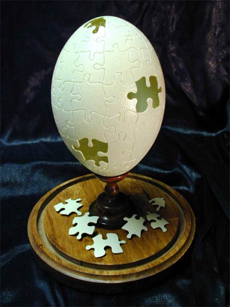 هنر نمایی فوق العاده زیبا با پوست تخم مرغ!