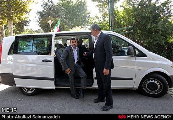 عکس: خودرو جدید محمود احمدی‌ نژاد