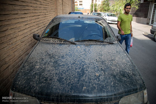 عکس: آلودگی ناشی از طوفان تهران