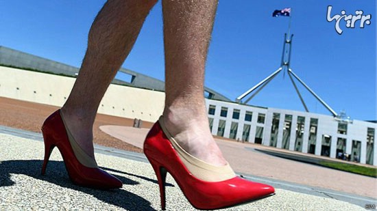 دولتمردان استرالیایی با کفش زنانه +عکس