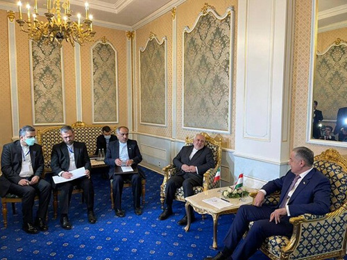 ظریف با همتای تاجیکستانی‌اش دیدار کرد