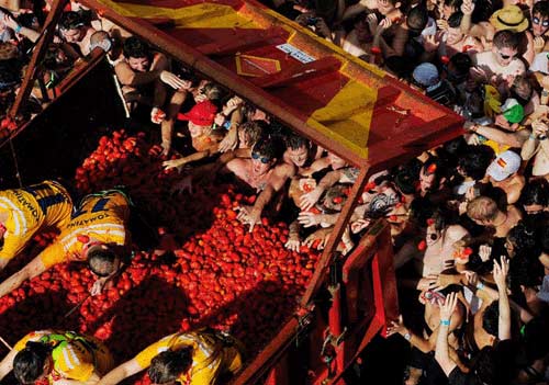 فستیوال جذاب گوجه فرنگی در اسپانیا
