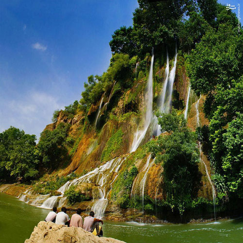 آبشاری شگفت انگیز در لرستان