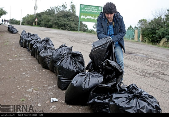 پاک سازی تفرجگاه ها و مکان های گردشگری کنار جاده ای + عکس