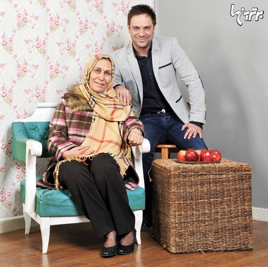 شهروز ابراهیمی: مادرم چشمه عشق در خانواده ماست شهروز ابراهیمی: مادرم چشمه عشق در خانواده ماست