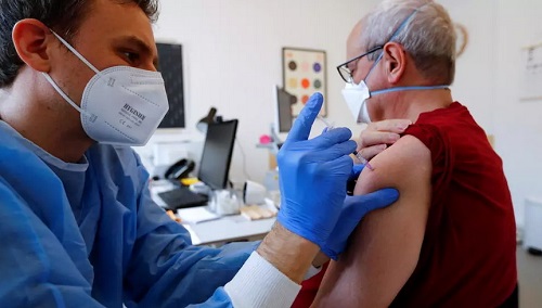 نجات جان ۳۸هزار آلمانی با واکسن کرونا