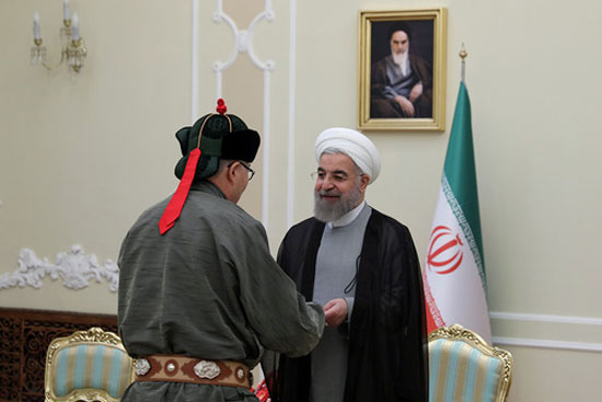 لباس سفیر مغولستان در تهران +عکس