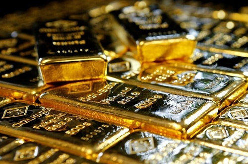 ارزانی اندک طلا در بازارهای جهانی