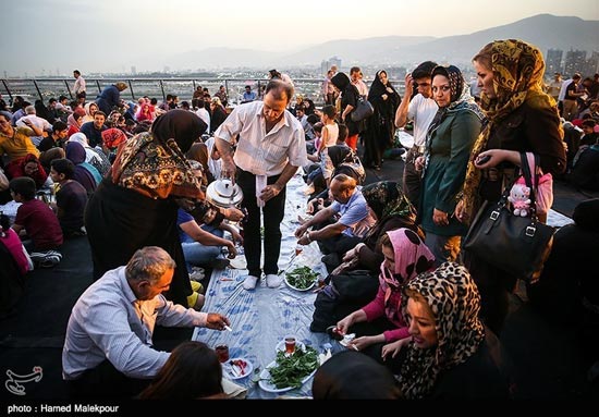 عکس: جشن فصل نیایش در برج میلاد