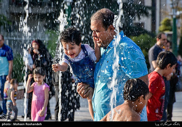 گرمای هوای تهران در آخرین روز‌های تابستان