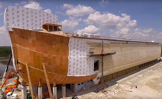 کشتی عظیم الجثه نوح ساخته شد +عکس