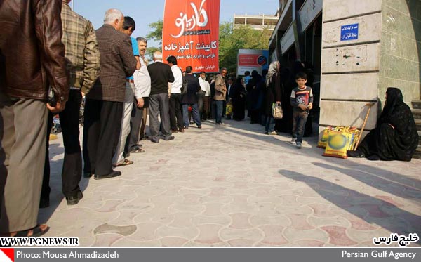 تصاویر: صف برنج در بوشهر