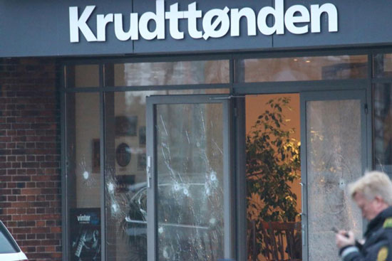 عکس: حمله مرگبار به یک کافه‌ در کپنهاگ