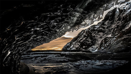 غارهای یخی اسرارآمیز یا نقاشی‌های انتزاعی؟