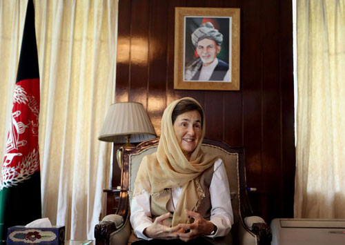 تابوشکنی تاریخی بانوی اول افغانستان+عکس