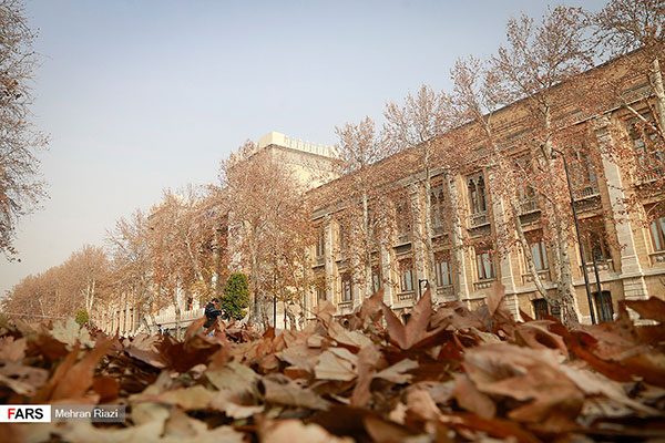 جشنواره «پاییز برگ» در میدان مشق تهران