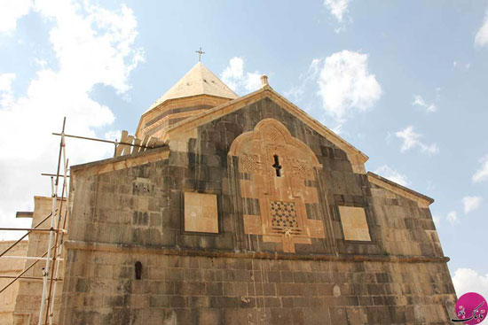 قدیمی ترین و پرنقش ترین کلیسای ایران
