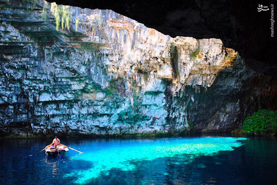 غار میلیسانی در یونان