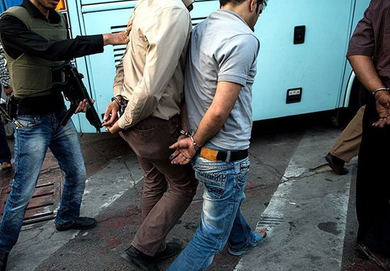 عکس: عملیات دستگیری قاچاقچیان در تهران