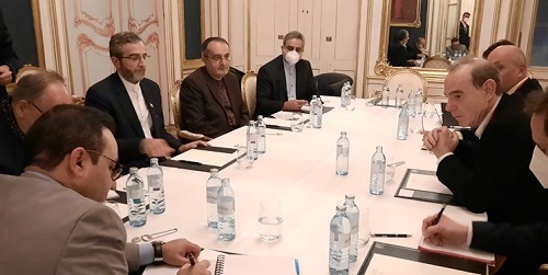 رایزنی‌های مذاکره کننده ارشد ایران در وین