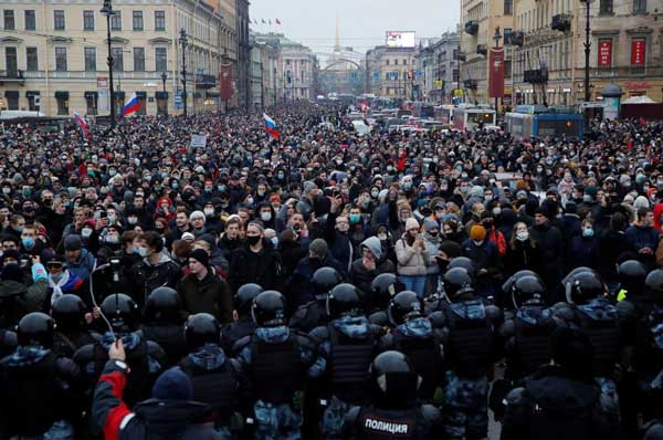 تصاویری از تظاهرات گسترده علیه پوتین در روسیه