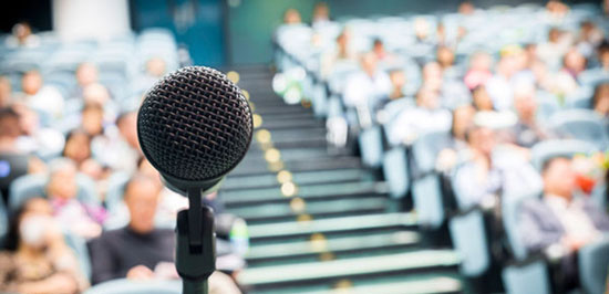 8 مرحله تا تبدیل شدن به یک سخنران حرفه ای