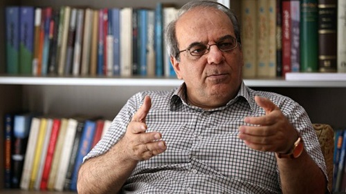 پیشنهاد عباس عبدی: آقای روحانی استعفا بده