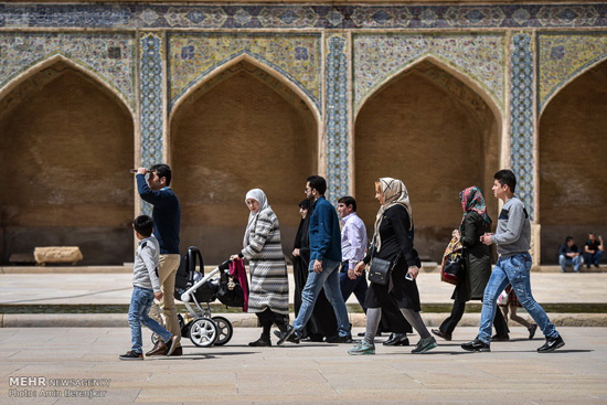 گردشگران نوروزی در مسجد وکیل شیراز