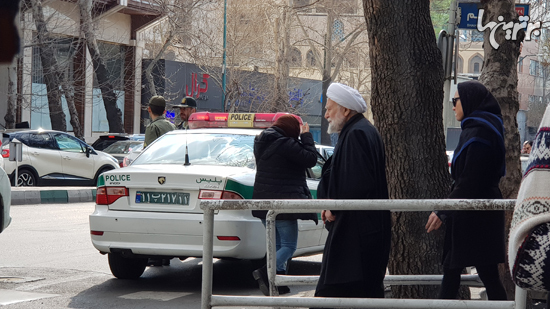 تشییع پیکر همسر دکتر شریعتی در حسینیه ارشاد