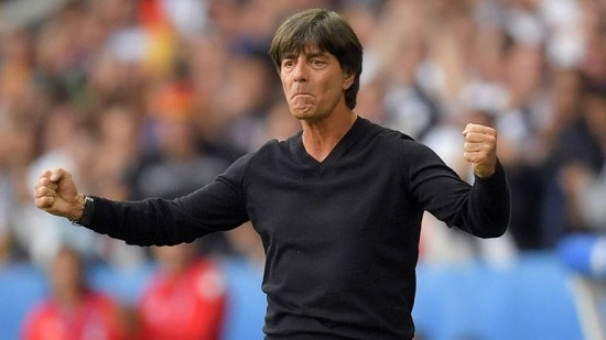 چرا 22 بازیکن به دنبال توپ می‌دوند ولی آلمان قهرمان می‌شود؟