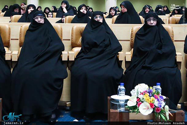 عکس: دختران امام خمینی (ره)