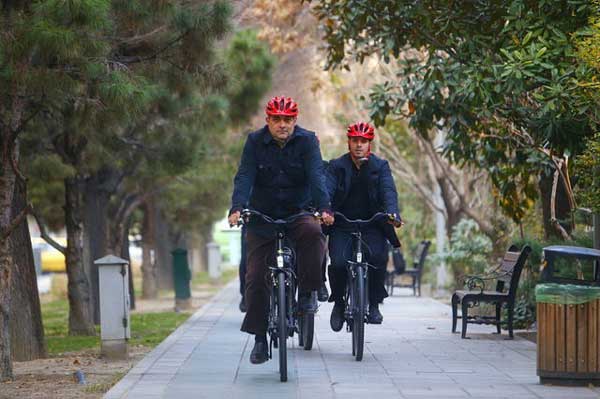 دفاع محسن هاشمی از دوچرخه‌سواری حناچی