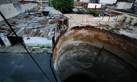 بزرگترین حفره‌های شهری در نقاط مختلف جهان
