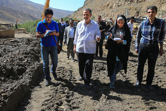 عکس: مسجدجامعی در مناطق سیل‌ زده