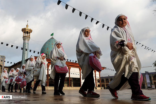 جشن تکلیف دختران در شاهچراغ