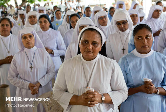 خاکسپاری قربانیان حملات تروریستی سریلانکا