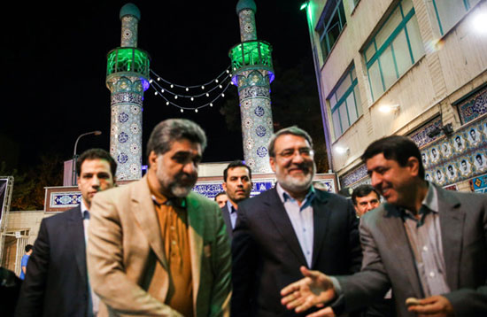 وزیر کشور در محله احمدی‌ نژاد +عکس