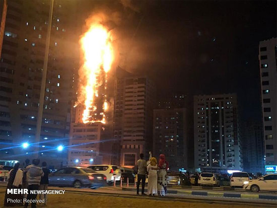 آتش‌سوزی یک برج مسکونی در شارجه امارات