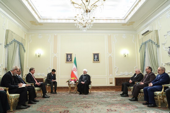 روحانی: جدایی به نفع هیچکس نیست