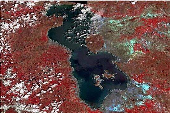 تغییر رنگ دریاچه ارومیه چه دلیلی دارد؟