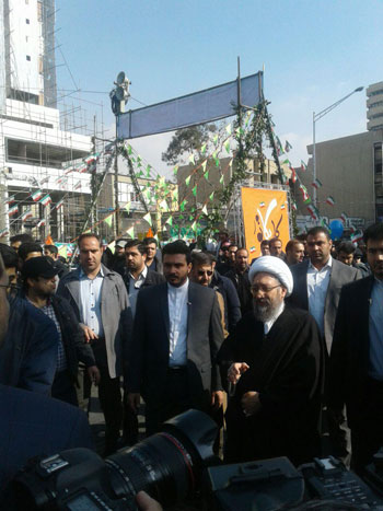 حماسه همدلی ایرانیان در 22 بهمن خلق شد