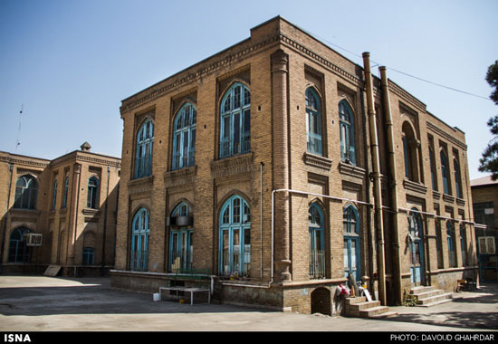 تصاویری از اوضاع مدارس تاریخی تهران