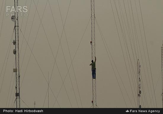 عکس: گرد و غبار در آسمان تهران