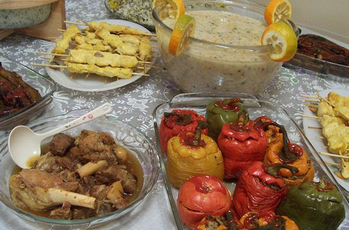 وعده های غذایی ایرانی‌ها چقدر خرج بر میداره؟