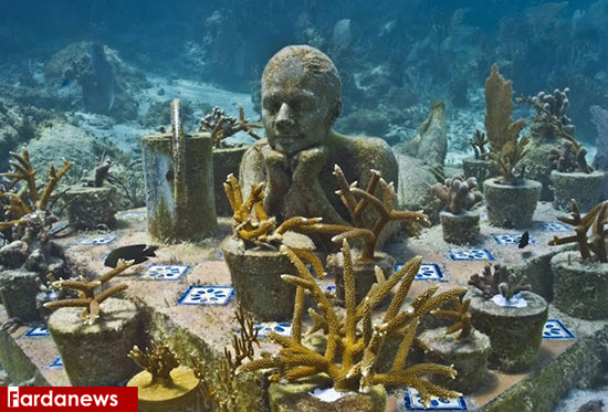 نخستین موزه زیر آب جهان +عکس