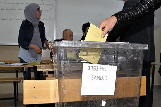پیشتازی حزب عدالت و توسعه در انتخابات ترکیه